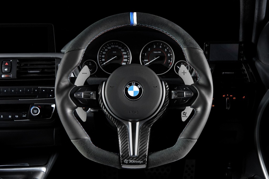 3D Design為BMW設計新式方向盤，提升座艙戰鬥力及侵略性